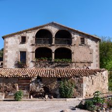 Navel (Viver i Serrateix)