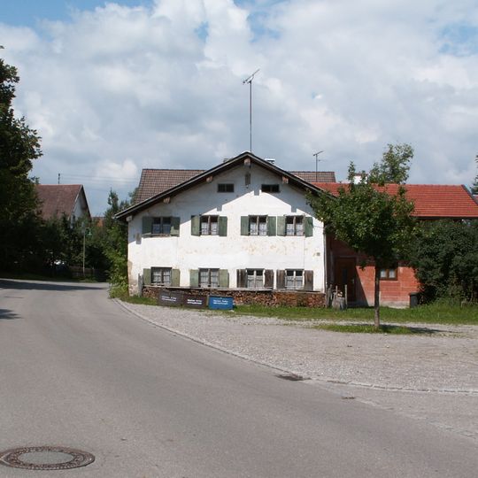 Kirchenstraße 13