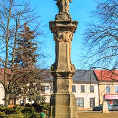 Statue of Saint Anne