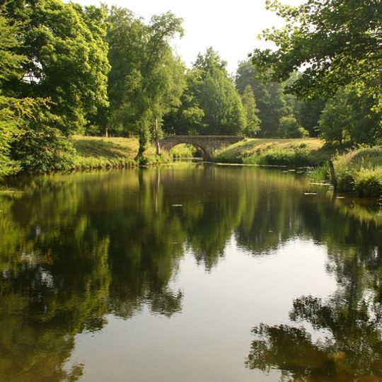 Footbridge in Menagerie Wood approximately 200 metres south east of Cascade Bridge in Bretton Park