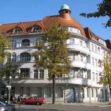 Mietshaus Falkenhagener Straße 32A, Windmühlenberg 1-2
