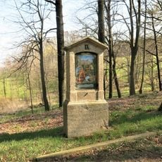 Kaplička IX. zastavení křížové cesty u Království