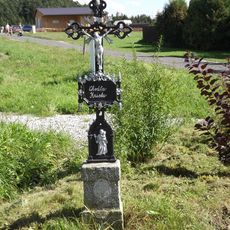 Kříž u rozcestí u Smolče