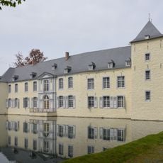 Annevoie Castle