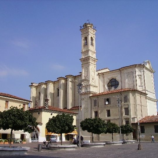 Chiesa dei Santi Pietro e Paolo Apostoli