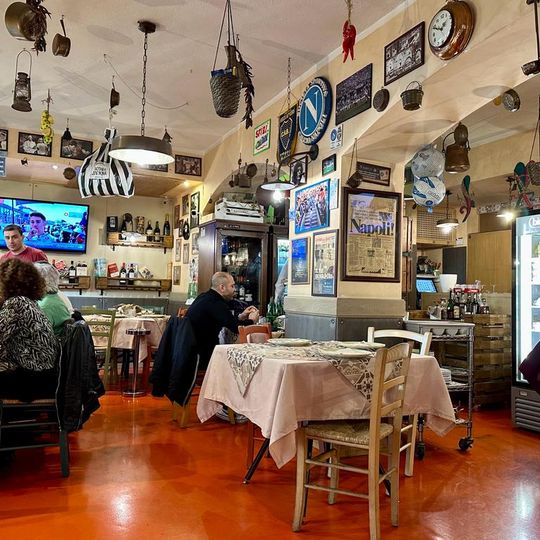Trattoria Scugnizzi - Ristorante Napoletano