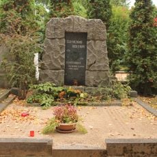 Pomník obětem 2. světové války na hřbitově v Židenicích