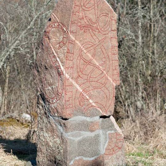 Uppland Runic Inscription 44
