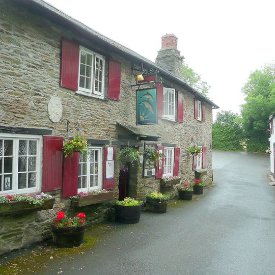 Dolphin Inn