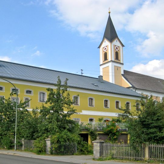 Katholische Pfarrkirche St. Raymund von Pennaforte
