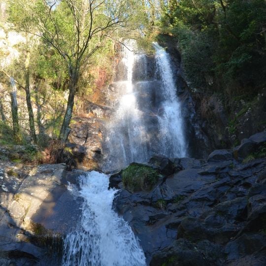Cascata da Pedra da Ferida