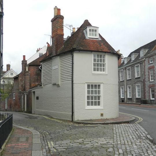 105, High Street