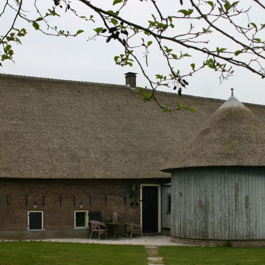 Van Klaverweijdeweg 17, Hoogmade