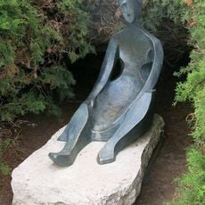 Sculpture of a woman