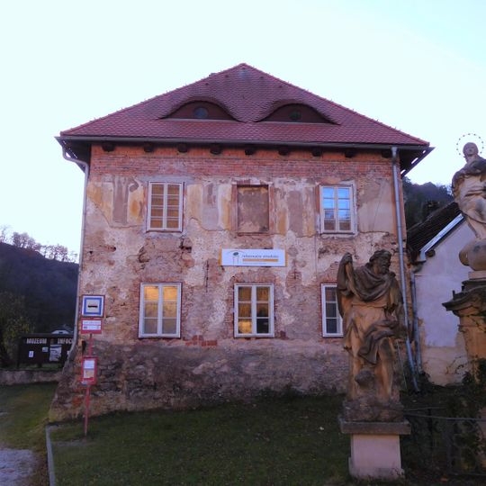 Information center in Svatý Jan pod Skalou