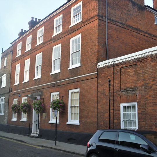 80, Guildhall Street