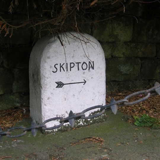 Guidestone, Meg Gate, Birstwith