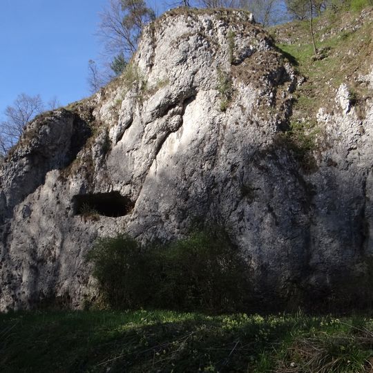 Dziurawiec cave