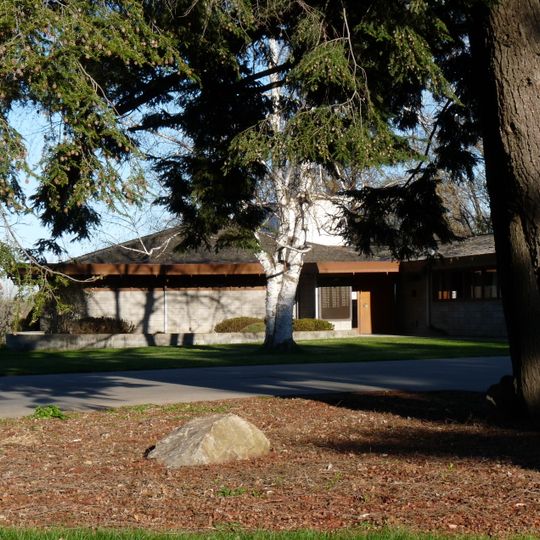 Duey and Julia Wright House