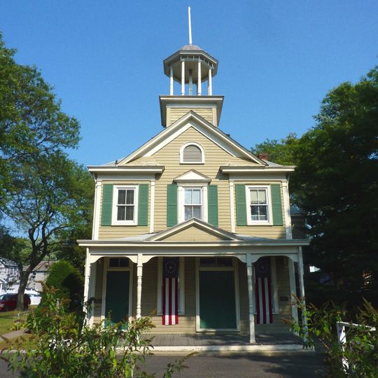 Heitz Place Courthouse