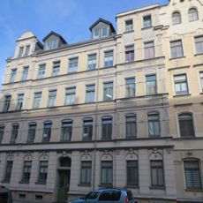 Mietshaus in vormals geschlossener Bebauung Dorotheenstraße 24