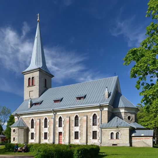 Tapa Church