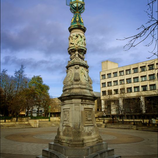 McEwan Lantern Pillar