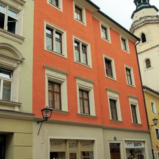 Wohn- und Geschäftshaus