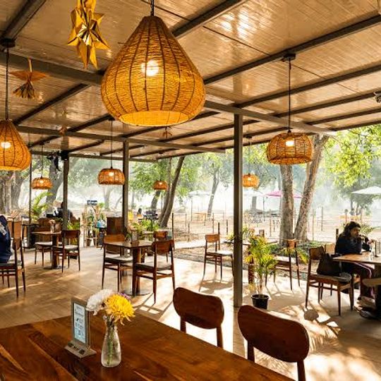 Fabcafe by the Lake
