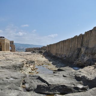 Phoenician wall