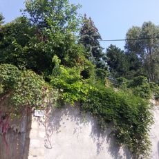 Nájomný dom so záhradou