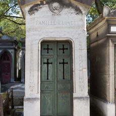 Grave of Cuinet