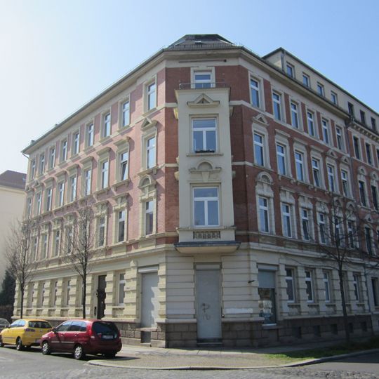 Mietshaus Neustädter Straße 19