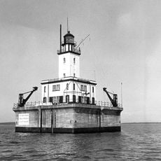 DeTour Reef Light