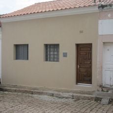 Building at Rua Gustavo Paula Leite, 56