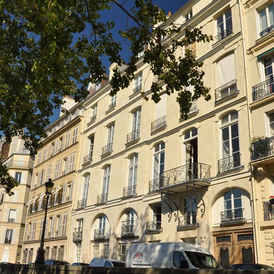 Immeuble, 28-30-32 quai d'Orléans