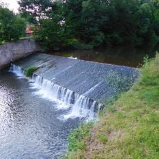 Weir in Hostinné (Elbe 218,9 km)