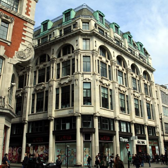 156-162, Oxford Street