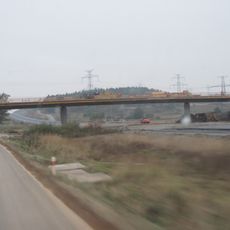 Most silnice III/12114 přes dálnici D4 a silnici II/604 u Podolí II