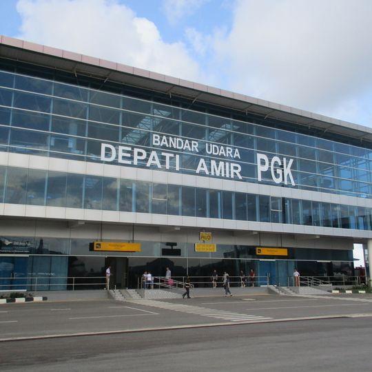 Depati Amir Airport