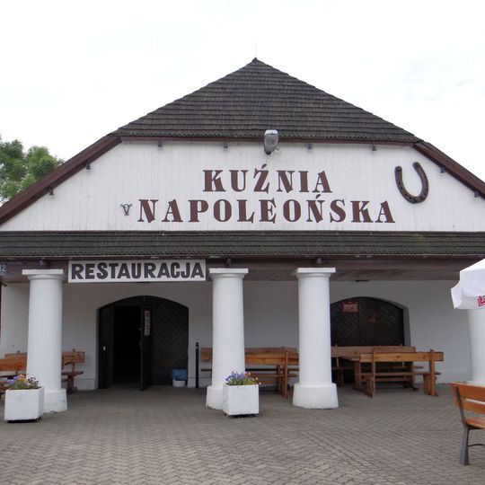 Inn "Forge of Napoleon" in Paprotnia