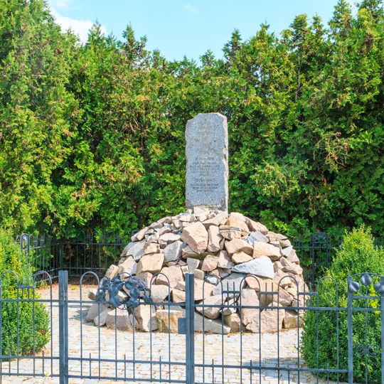 Pomník padlým ve Slatině u Vysokého Mýta