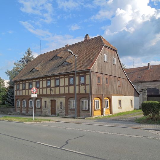Hauptstraße 82