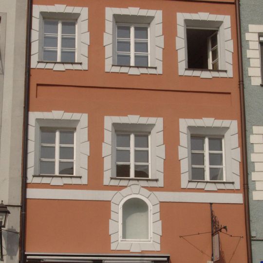 Ehemalige Lehenrößlerei, jetzt Wohn- und Geschäftshaus