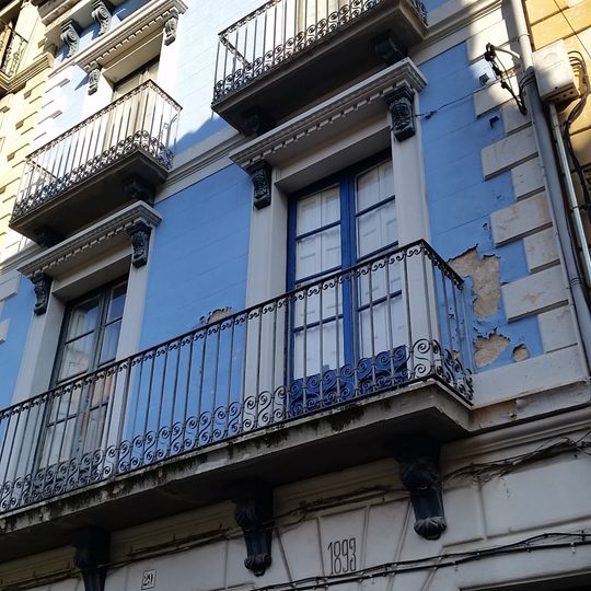 Casa al carrer de Sant Ferriol, 29