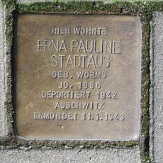 Stolperstein en memoria de Erna Pauline Stadtaus