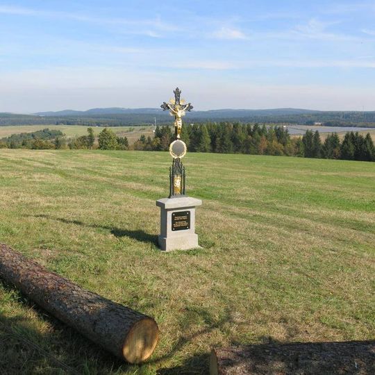 Kříž v místě zaniklé obce Oldřiš