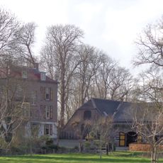 Huize Uytterwaerde: koetshuis