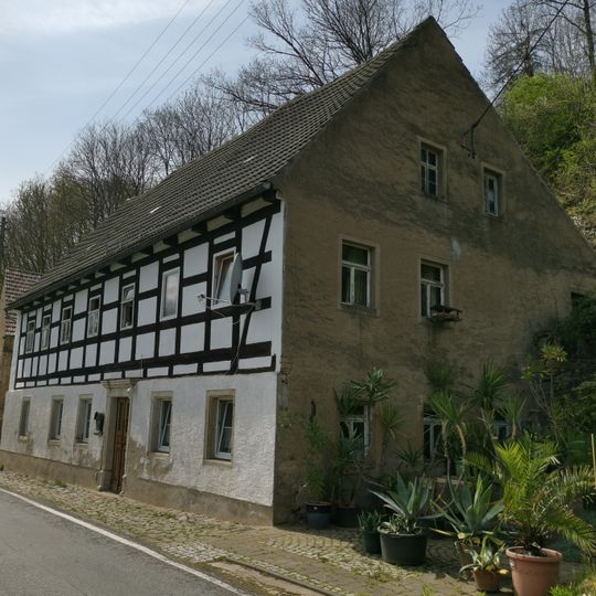Gasthaus mit Nebengebäude Wahnitz 3