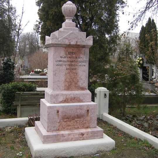 Spoločný hrob vojakov maď. ČA